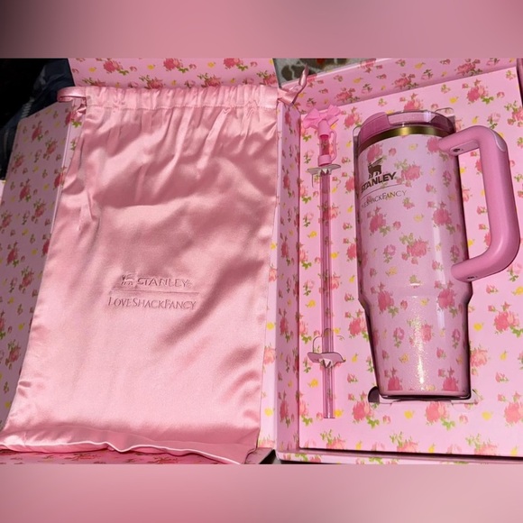 LOVE SHACK FANCY x STANLEY 40 oz IBIZA SUNSET NEW IN BOX UNOPENED PINK FLORAL - Picture 5 of 7